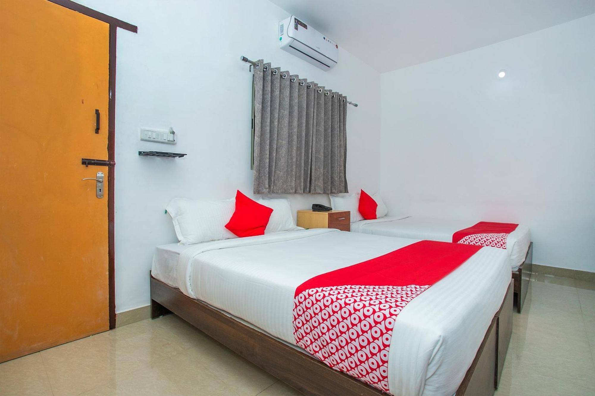 Oyo Splenor Inn Kammasandra Exteriér fotografie